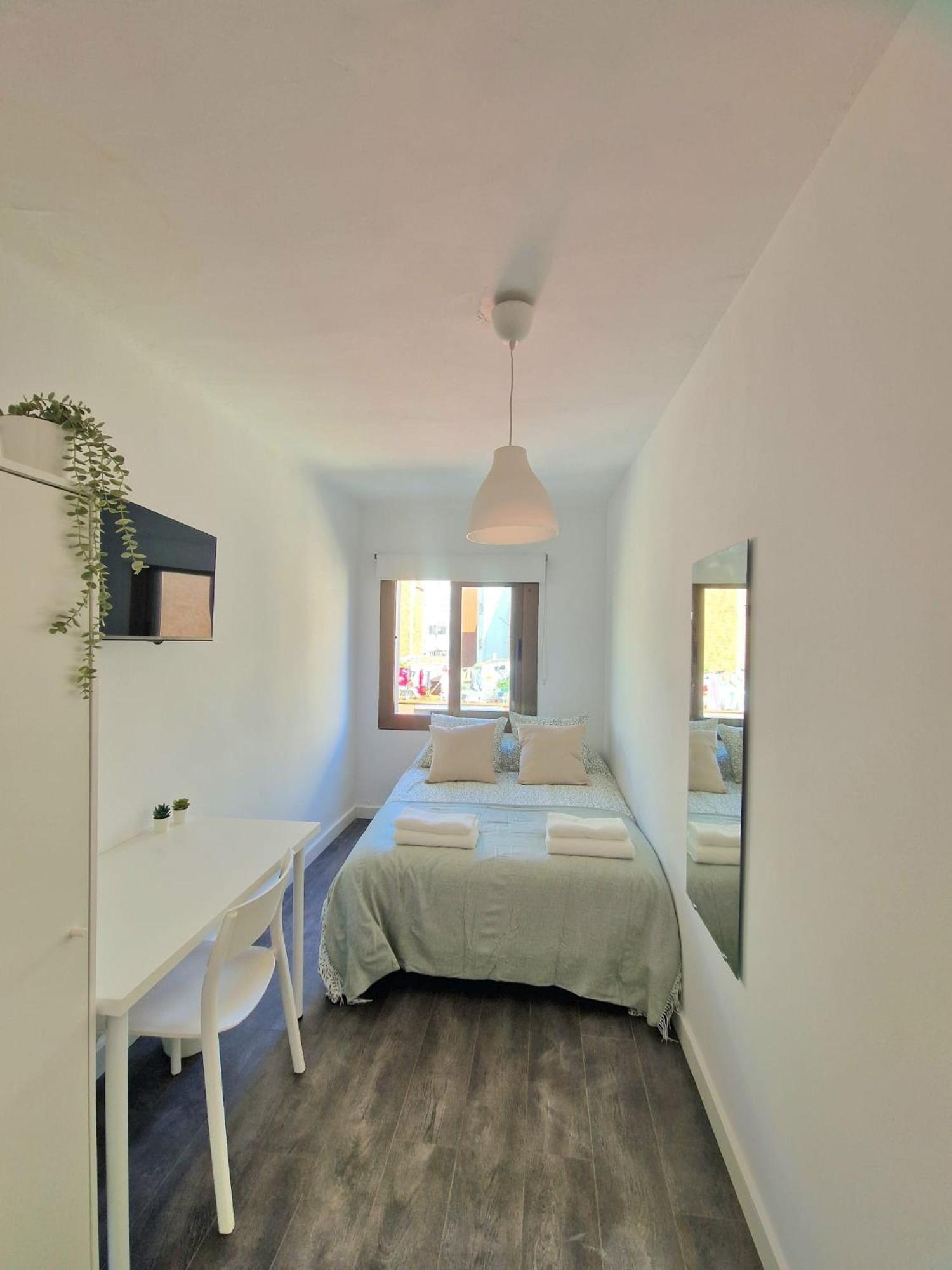 Privada En Hospitalet Frühstückspension